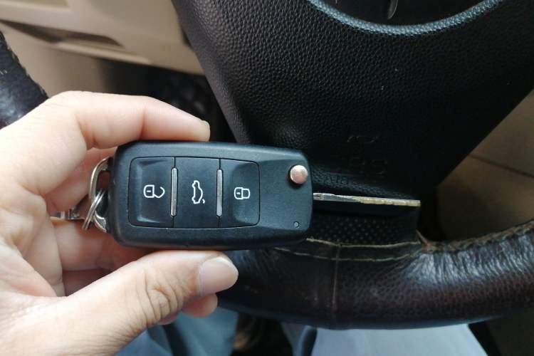 Used Mazda 3 2007 1.6L Manual Standard Edition Vehicle Key
