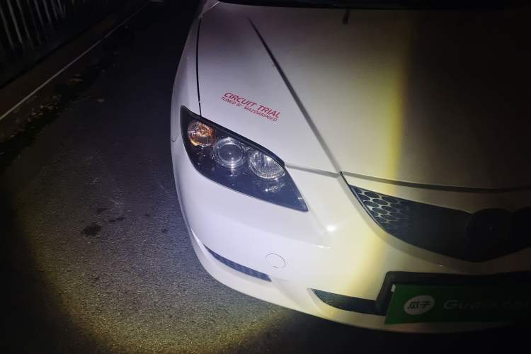 Used Mazda 3 2007 1.6L Manual Standard Edition Right Front Headlight