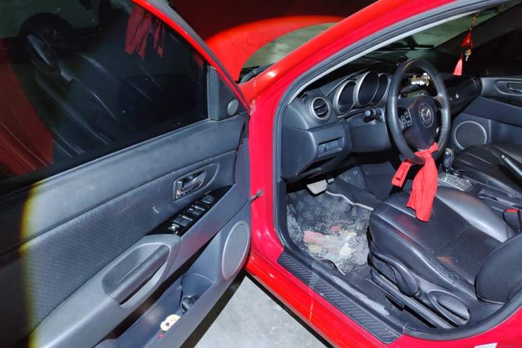 Used Mazda 3 2008 Hatchback 2.0 Luxury Model Driver Seat