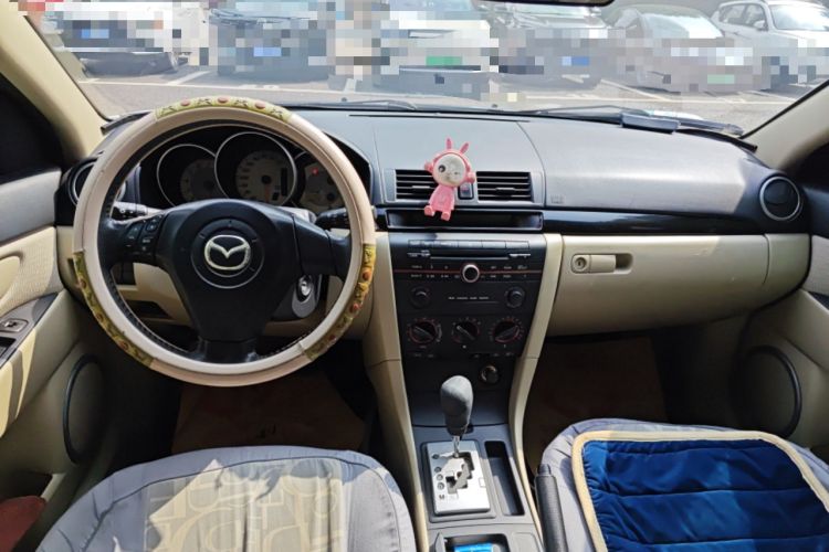 Used Mazda 3 2008 Hatchback 1.6 Standard Model Center Console