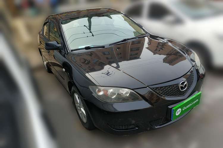 Used Mazda 3 2009 1.6L Automatic with Sunroof Front Right 45 Deg