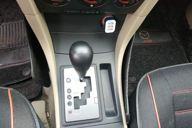 Used Mazda 3 2009 1.6L Automatic with Sunroof Gear Lever