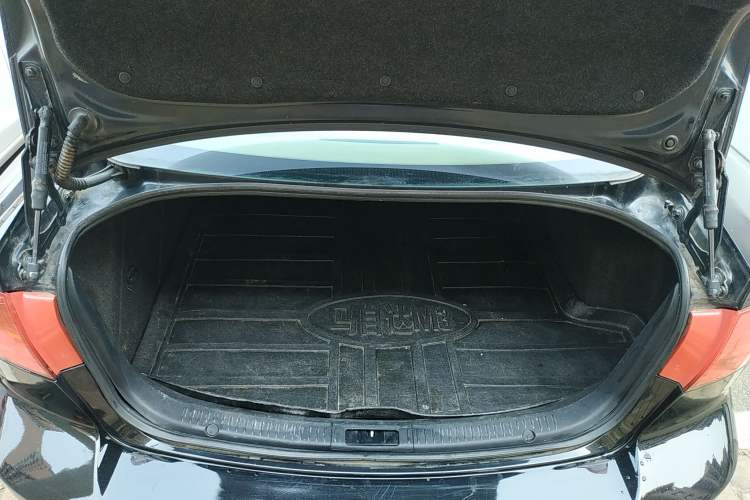 Used Mazda 3 2009 1.6L Automatic with Sunroof Trunk