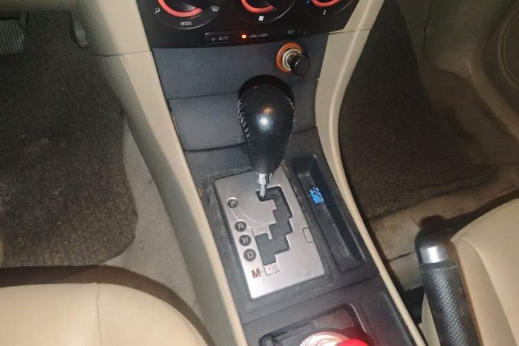 Used Mazda 3 2009 1.6L Automatic with Sunroof Gear Lever