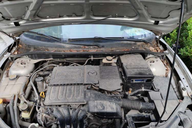 Used Mazda 3 2009 1.6L Automatic with Sunroof Engine Bay