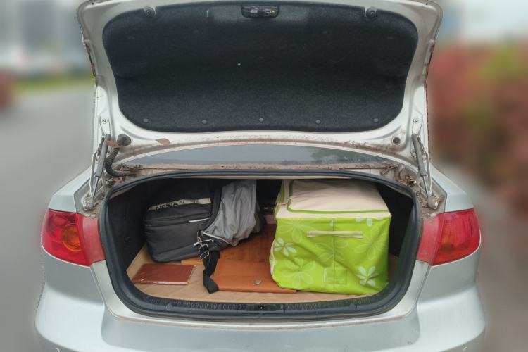 Used Mazda 3 2009 1.6L Automatic with Sunroof Trunk