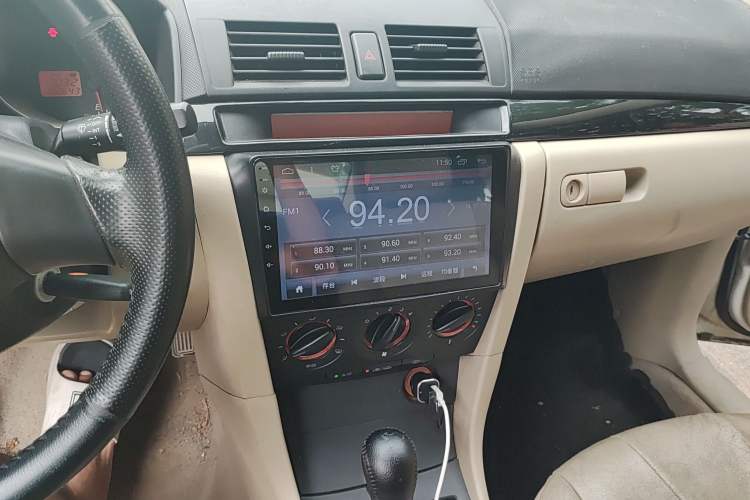 Used Mazda 3 2009 1.6L Automatic with Sunroof Audio And AC Panel