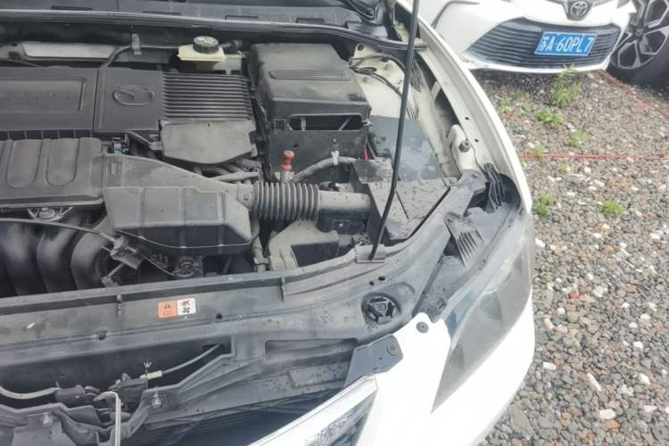 Used Mazda 3 2009 1.6L Automatic with Sunroof Engine Bay Left