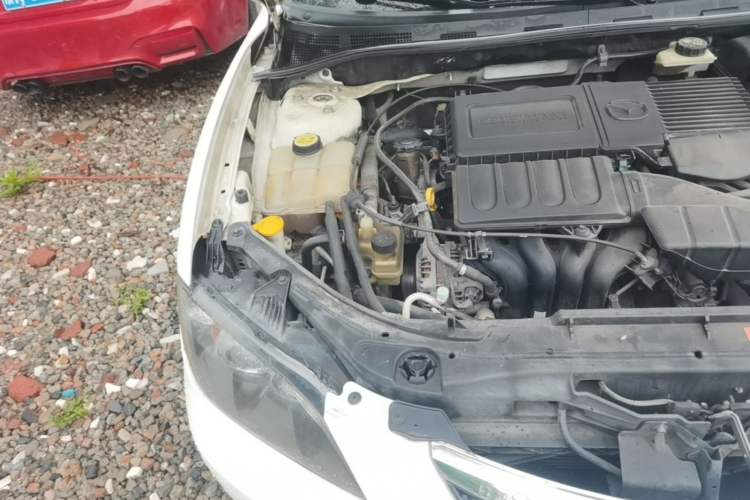 Used Mazda 3 2009 1.6L Automatic with Sunroof Engine Bay Right