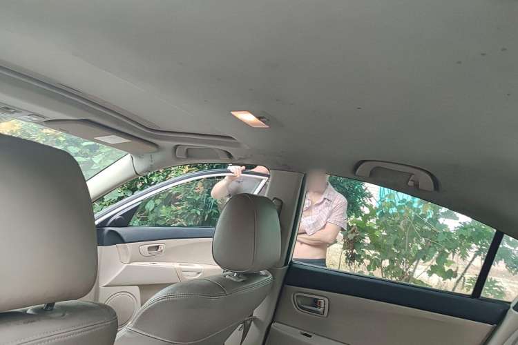 Used Mazda 3 2009 1.6L Automatic with Sunroof Headliner