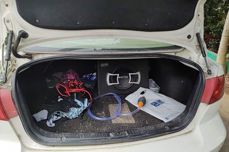 Used Mazda 3 2009 1.6L Automatic with Sunroof Trunk