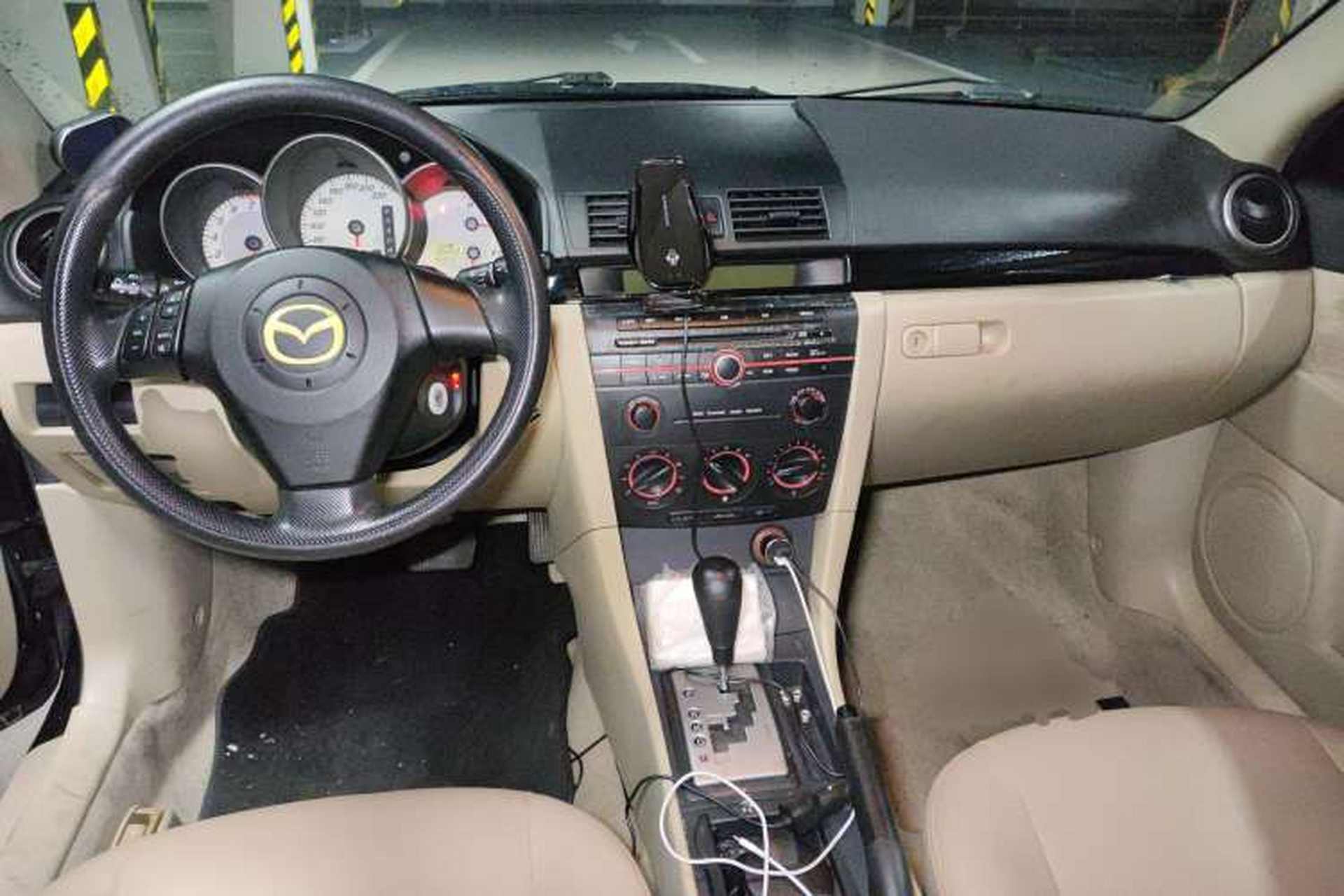 Used Mazda 3 2010 1.6L Automatic Classic Stylish Version Center Console