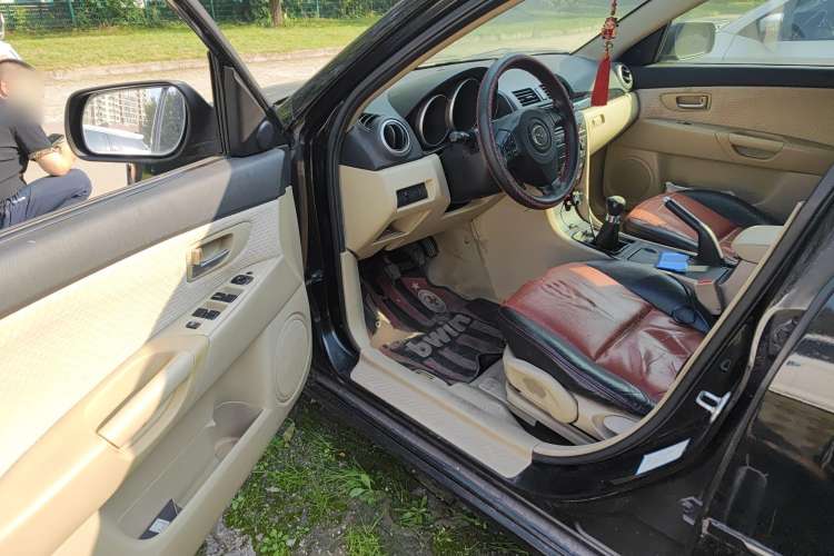 Used Mazda 3 2010 2.0L Manual Classic Sports Edition Driver Seat