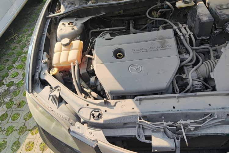 Used Mazda 3 2010 2.0L Manual Classic Sports Edition Engine Bay Right