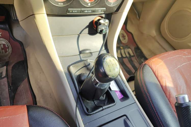 Used Mazda 3 2010 2.0L Manual Classic Sports Edition Gear Lever