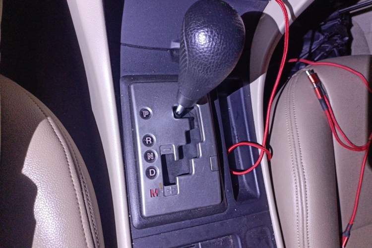 Used Mazda 3 2010 1.6L Automatic Classic Stylish Version Gear Lever