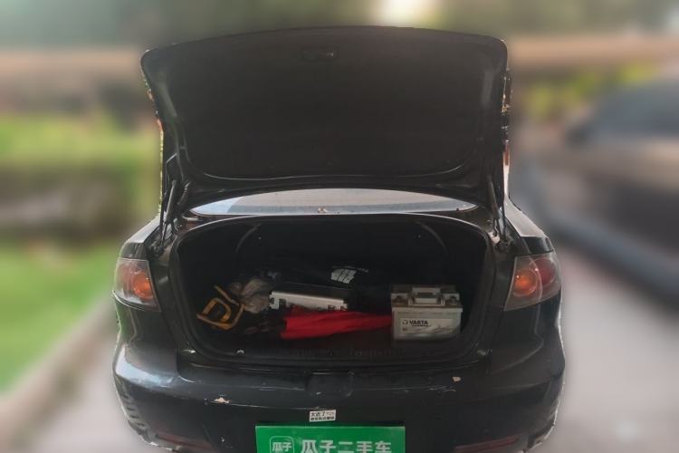Used Mazda 3 2010 1.6L Manual Classic Stylish Version Trunk