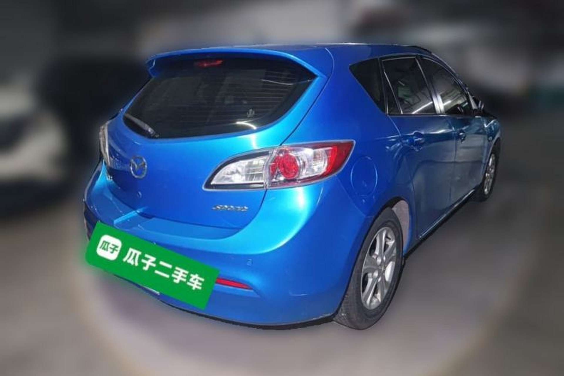 Used Mazda 3 2010 Hatchback 1.6 Automatic Luxury Model Rear Right 45 Deg