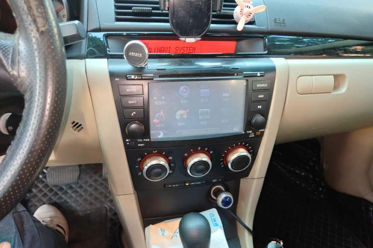 Used Mazda 3 2010 1.6L Automatic Classic Stylish Version Audio And AC Panel