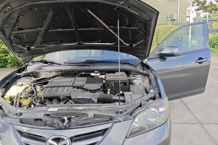 Used Mazda 3 2010 1.6L Automatic Classic Stylish Version Engine Bay Left