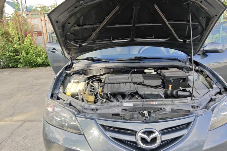 Used Mazda 3 2010 1.6L Automatic Classic Stylish Version Engine Bay Right