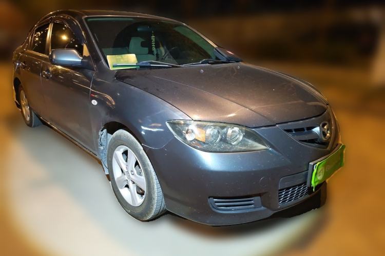 Used Mazda 3 2010 1.6L Automatic Classic Stylish Version Front Right 45 Deg