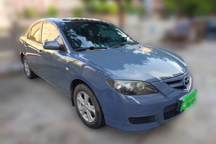 Used Mazda 3 2010 1.6L Automatic Classic Stylish Version Front Right 45 Deg