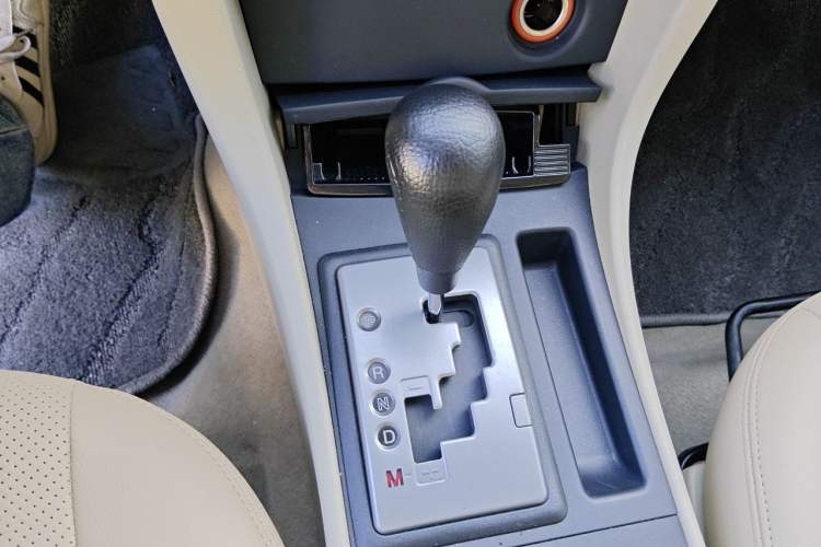 Used Mazda 3 2010 1.6L Automatic Classic Stylish Version Gear Lever