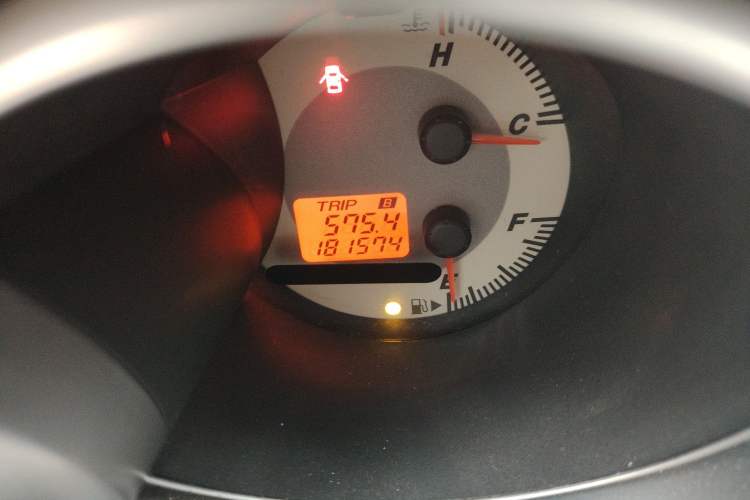 Used Mazda 3 2010 1.6L Manual Classic Stylish Version Odometer Close Up