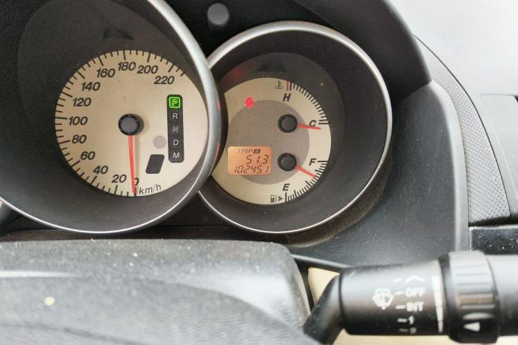 Used Mazda 3 2010 1.6L Automatic Classic Stylish Version Odometer Close Up