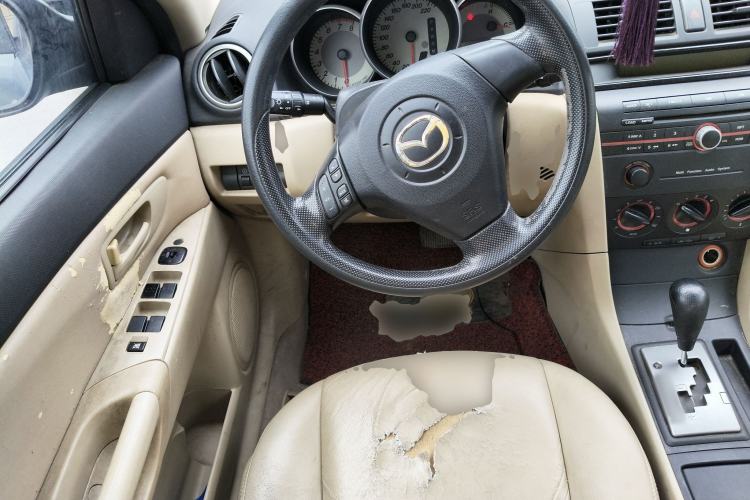 Used Mazda 3 2010 1.6L Automatic Classic Stylish Version Steering Wheel
