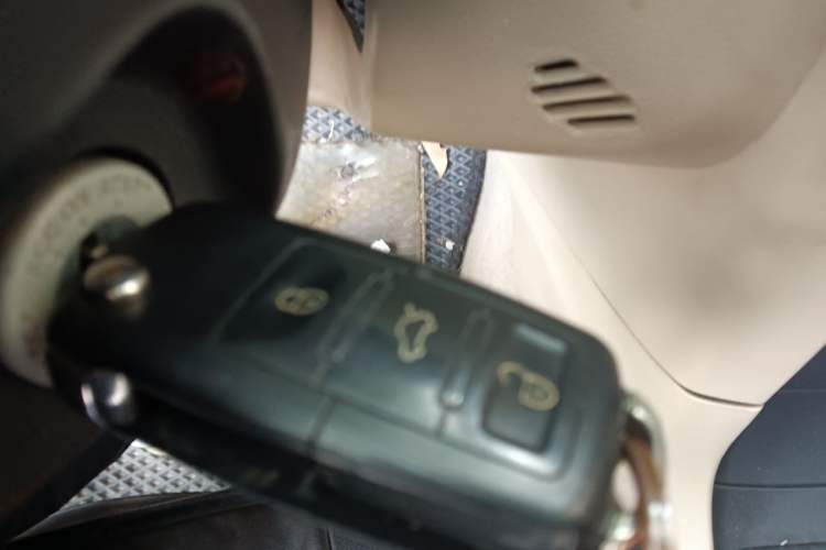 Used Mazda 3 2010 1.6L Automatic Classic Elite Edition Vehicle Key