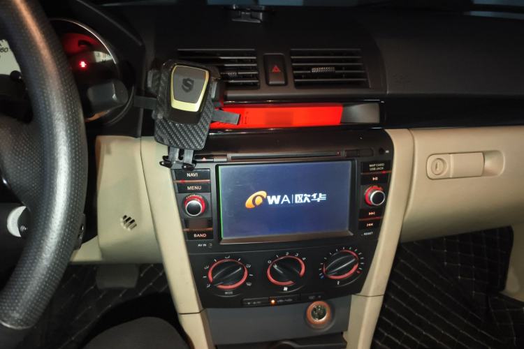 Used Mazda 3 2010 1.6L Automatic Classic Elite Edition Audio And AC Panel