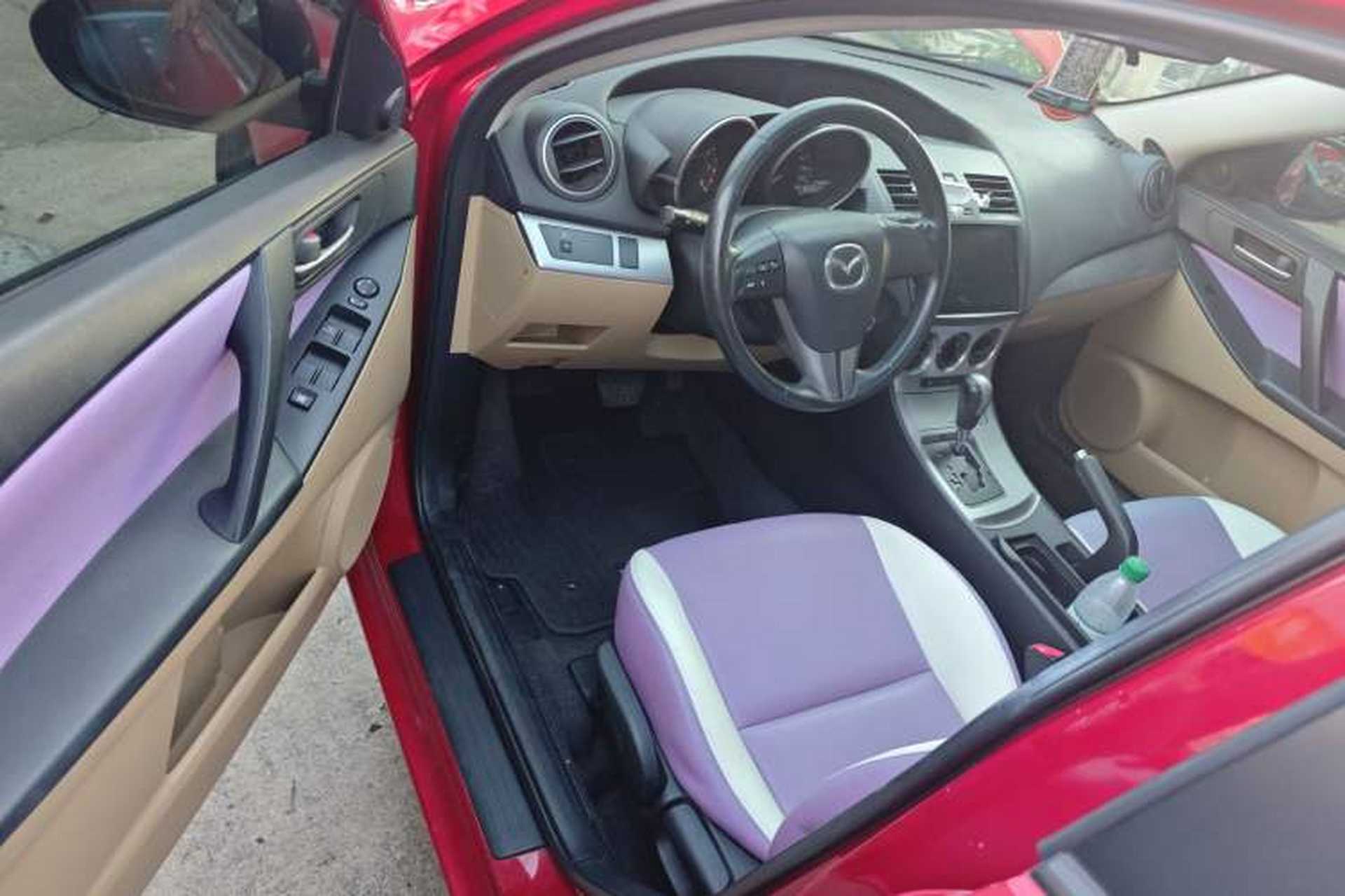 Used Mazda 3 2010 Hatchback 1.6 Automatic Luxury Model Driver Seat