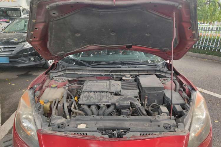 Used Mazda 3 2010 Hatchback 1.6 Automatic Luxury Model Engine Bay
