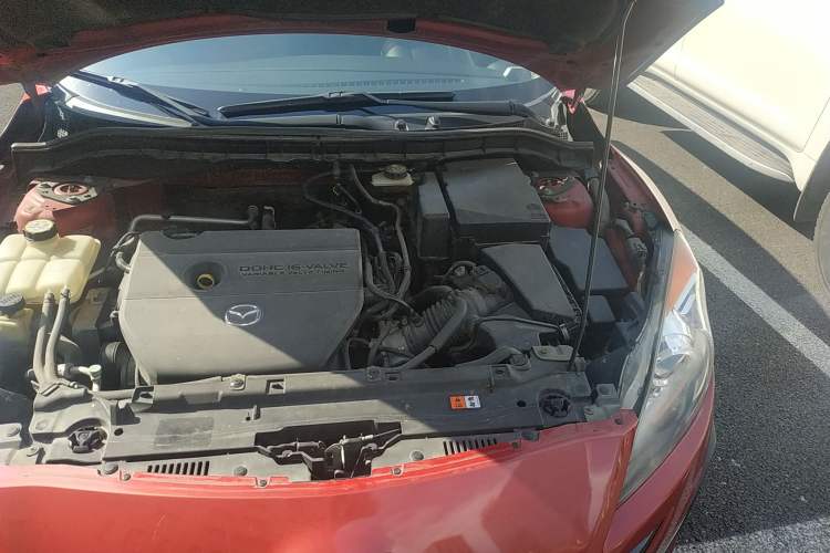 Used Mazda 3 2010 Hatchback 2.0 Automatic Luxury Model Engine Bay Left