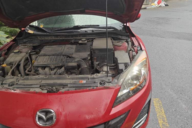 Used Mazda 3 2010 Hatchback 1.6 Automatic Luxury Model Engine Bay Left