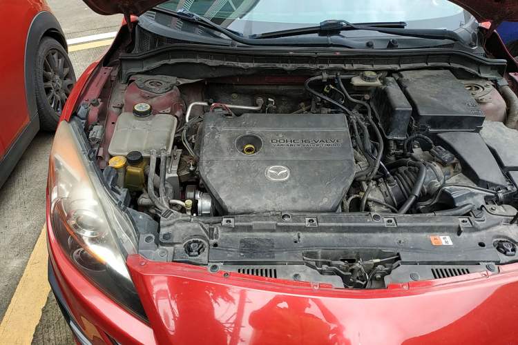 Used Mazda 3 2010 Hatchback 2.0 Automatic Luxury Model Engine Bay Right