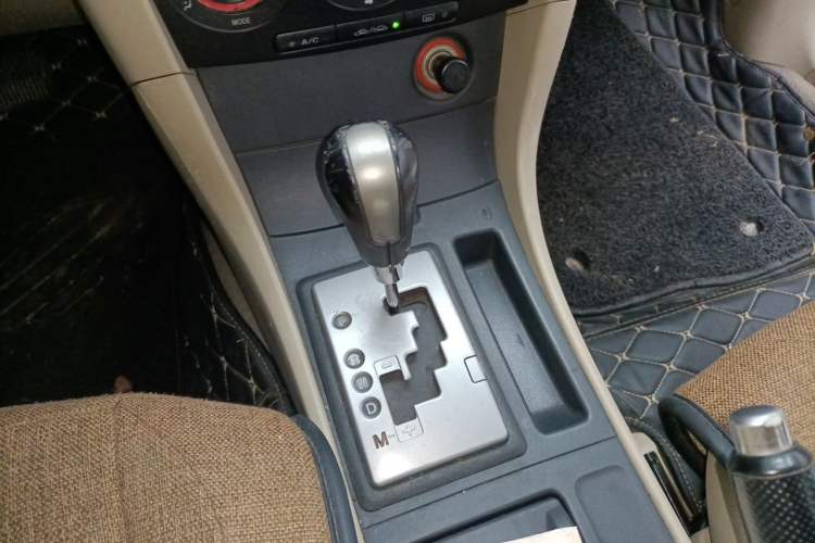 Used Mazda 3 2010 1.6L Automatic Classic Elite Edition Gear Lever