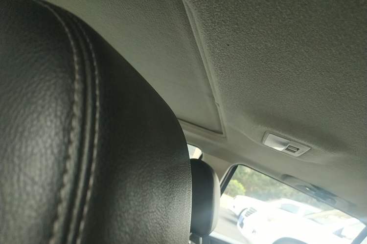 Used Mazda 3 2010 Hatchback 2.0 Automatic Luxury Model Headliner