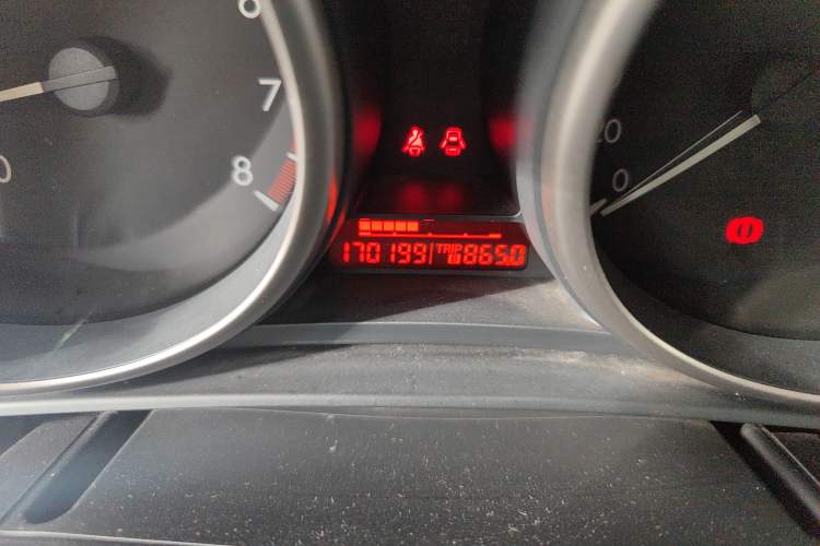 Used Mazda 3 2010 Hatchback 1.6 Automatic Luxury Model Odometer Close Up