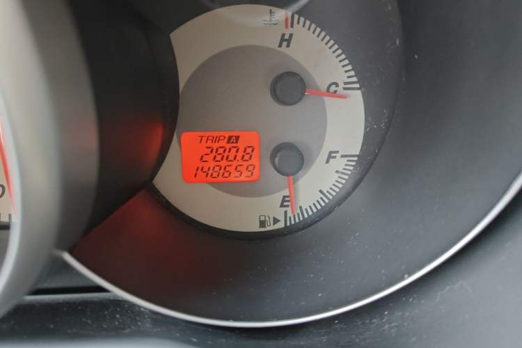 Used Mazda 3 2010 1.6L Automatic Classic Stylish Version Odometer Close Up