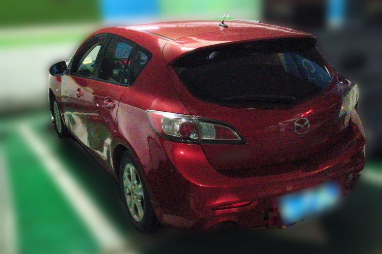 Used Mazda 3 2010 Hatchback 1.6 Automatic Luxury Model Rear Left 45 Deg