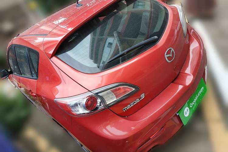 Used Mazda 3 2010 Hatchback 2.0 Automatic Luxury Model Rear Left 45 Deg