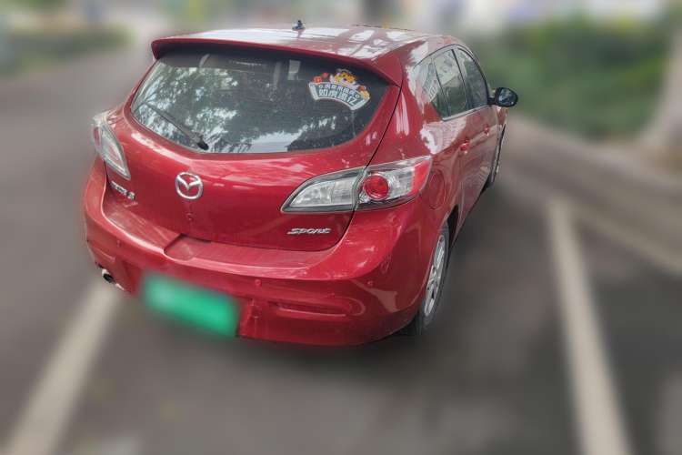 Used Mazda 3 2010 Hatchback 1.6 Automatic Luxury Model Rear Right 45 Deg