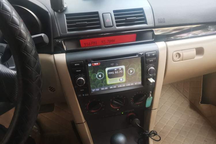 Used Mazda 3 2010 1.6L Automatic Classic Stylish Version Audio And AC Panel