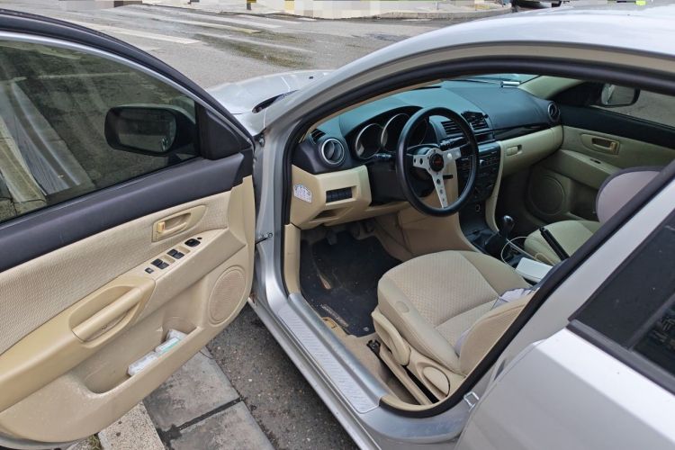 Used Mazda 3 2010 1.6L Manual Classic Stylish Version Driver Seat