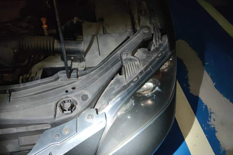 Used Mazda 3 2010 1.6L Automatic Classic Elite Edition Engine Bay Left