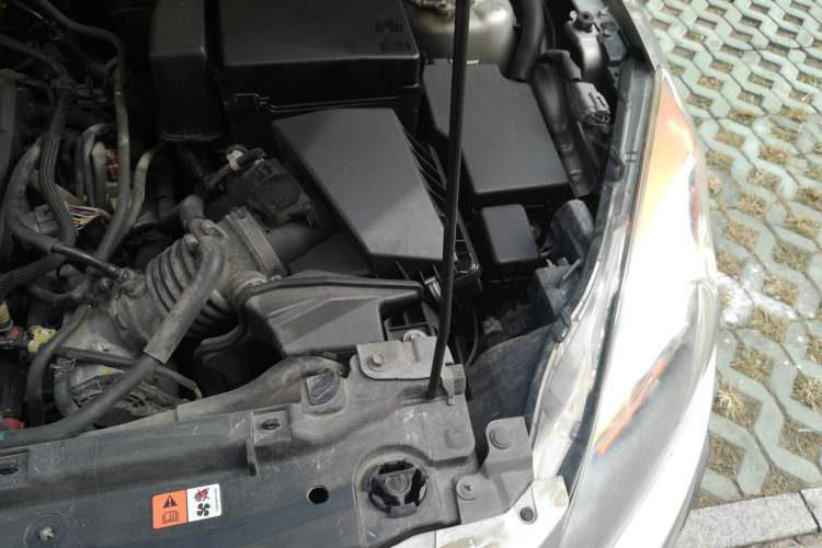 Used Mazda 3 2010 Hatchback 2.0 Manual Luxury Model Engine Bay Left