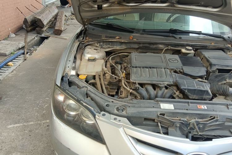 Used Mazda 3 2010 1.6L Manual Classic Stylish Version Engine Bay Right